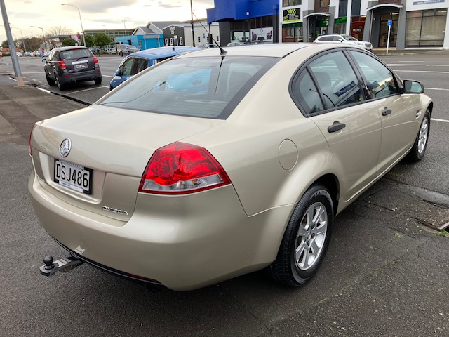 2007 Holden Commodore Omega, Auto