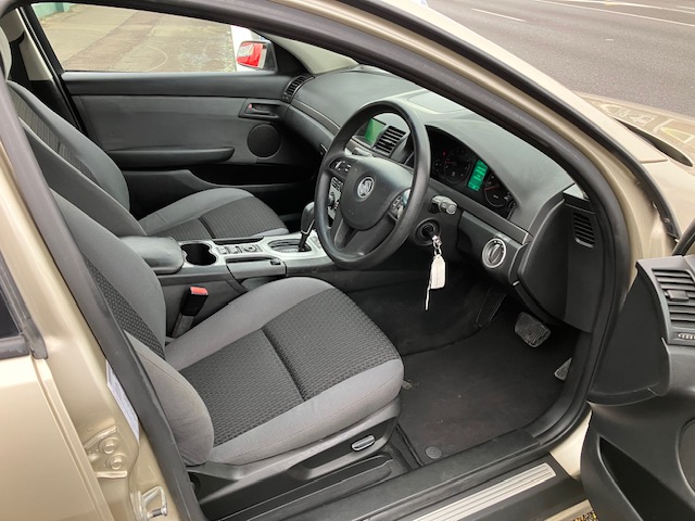 2007 Holden Commodore Omega, Auto