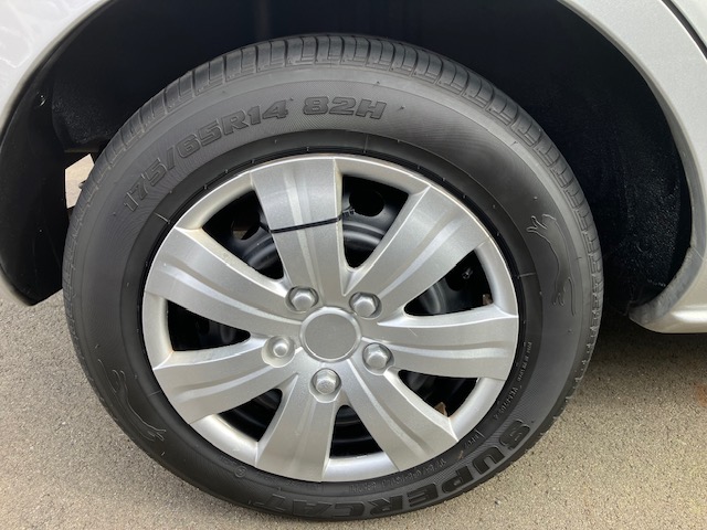 2002  Mazda  Demio S/Wagon 5 Spd