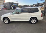 2001 Suzuki Escudo Station Wagon,  2.7P, 4WD, Auto